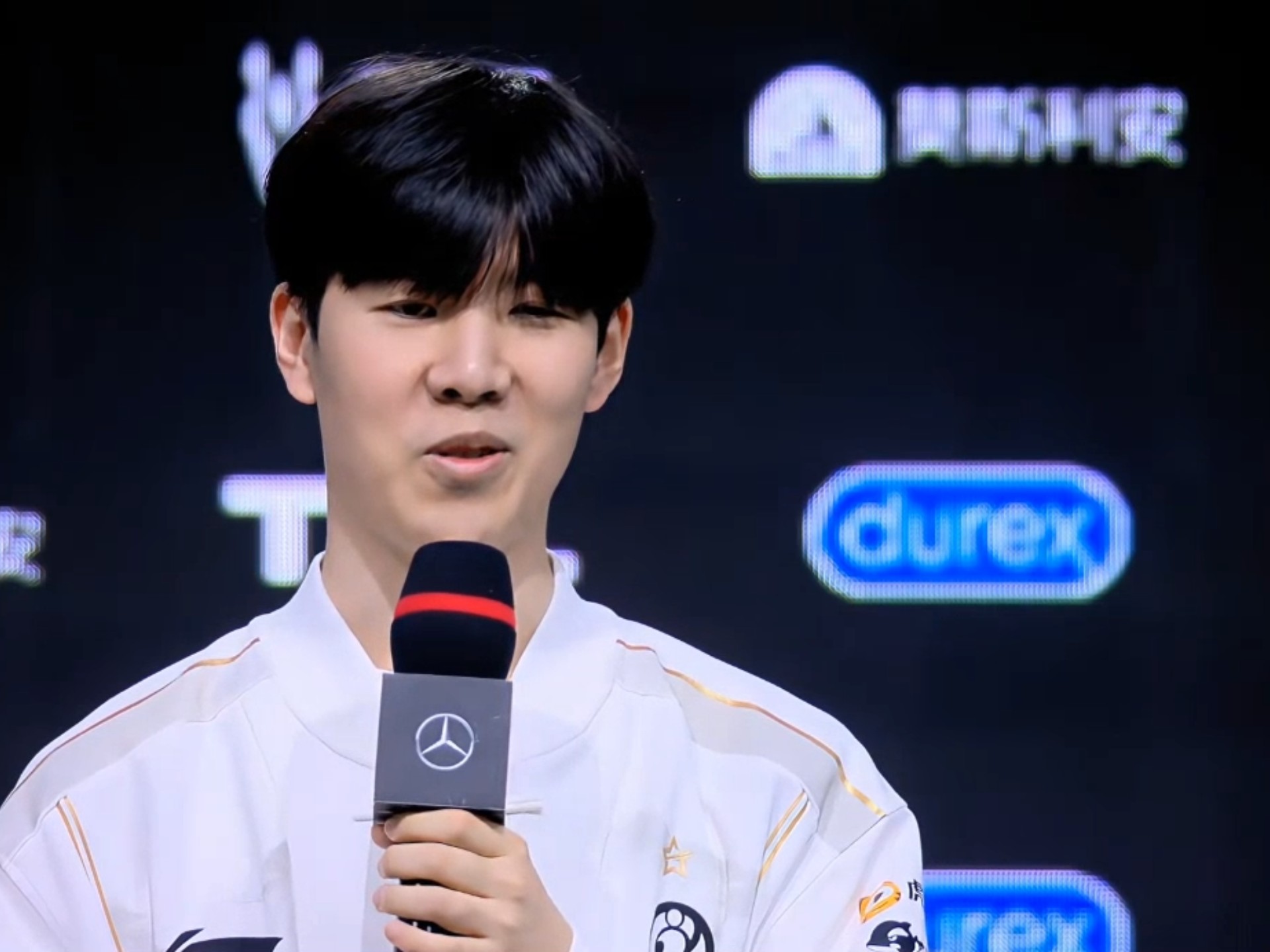 九游体育-TheShy在加拿大队比赛中战术调整，爆冷引发热议！