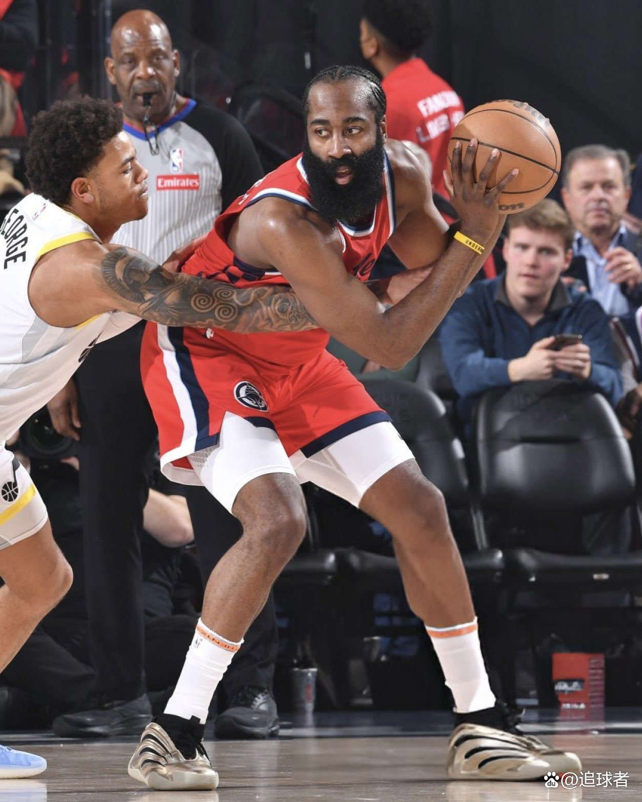 九游娱乐-包含哈登在FPX比赛中精彩发挥，连败引发热议！的词条