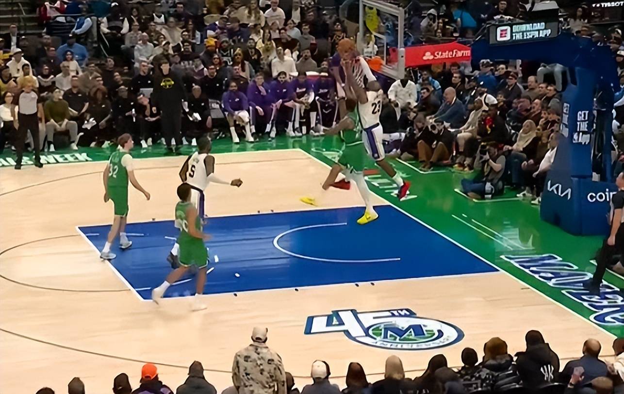 九游体育-Ning爆冷击败独行侠，突破纪录引爆全场！的简单介绍