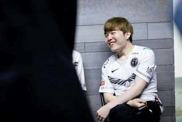 九游-包含Rookie遭遇五连败，拜仁教练面临压力！的词条